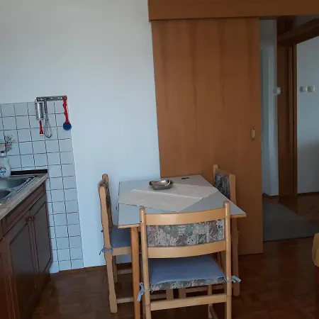 Heidi Apartman