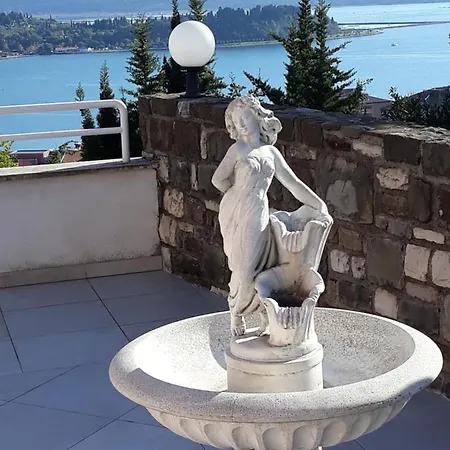Heidi Apartman